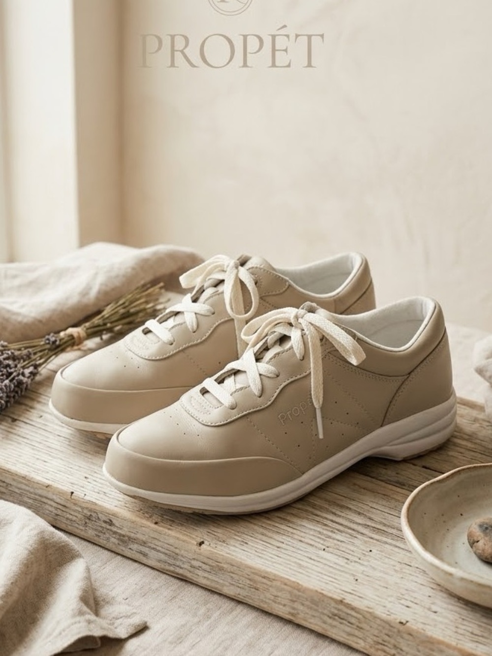 Propet Women's Size 10.5 M (B)
Washable Walker Tan White Lace-Up
Sneakers Shoes